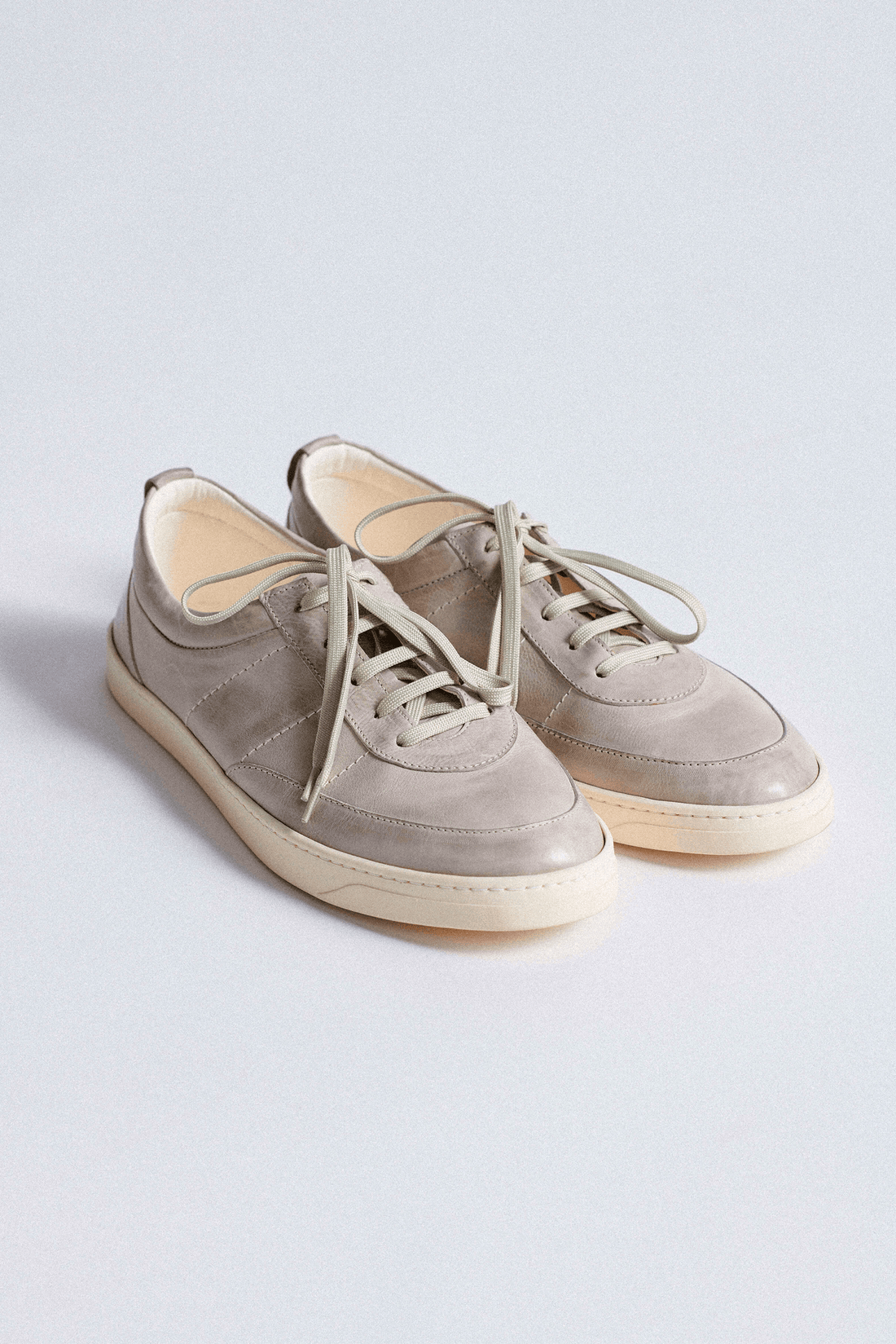 Everyday Sneakers - Grey
